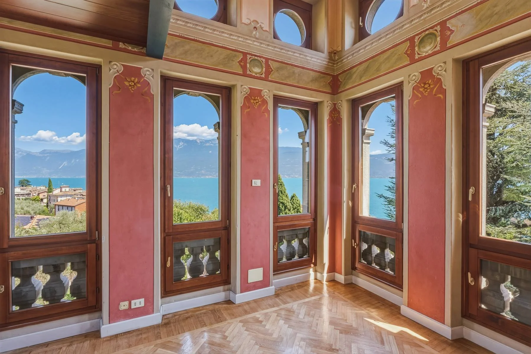 francis-york-lake-garda-villa-14.jpg