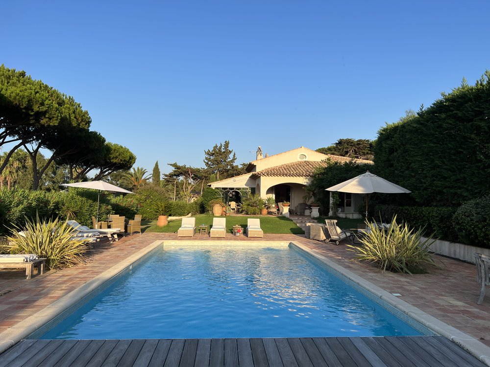 Saint Tropez Villa Nestled Between Vineyards and The Sea — Francis York