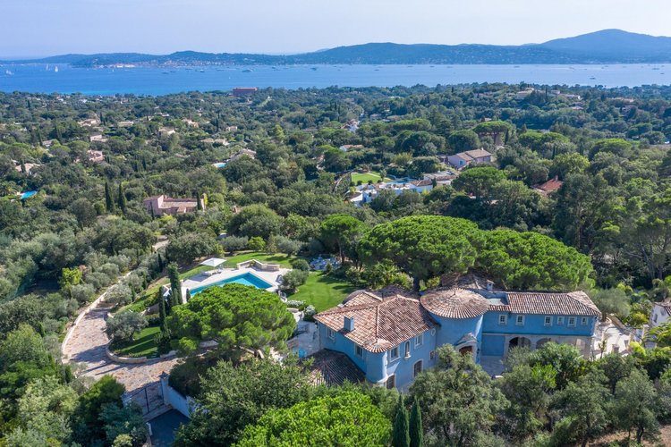 Iconic French Riviera Villa Overlooking the Bay of Saint Tropez ...