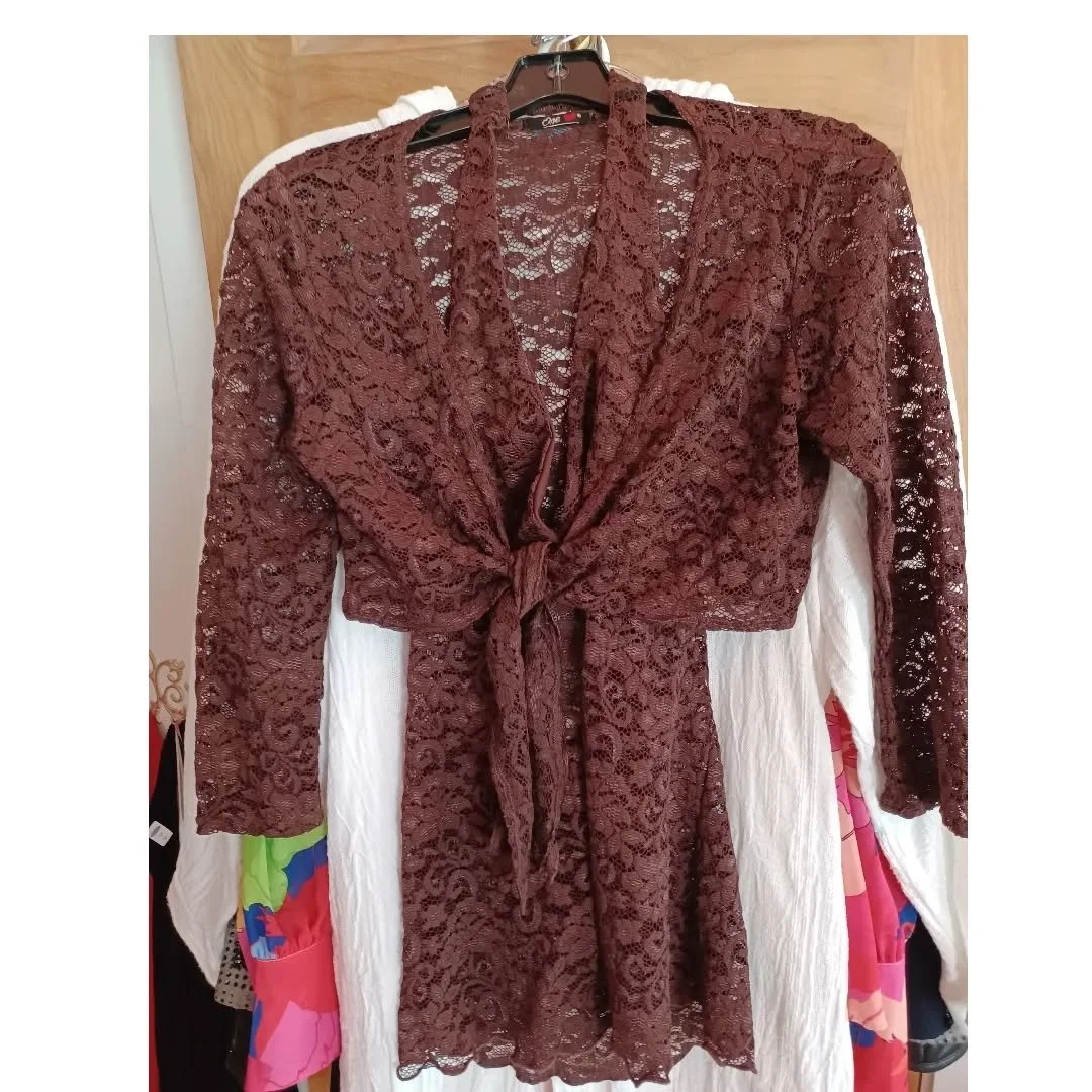 Women's Brown Lace Halter Top & Shall 