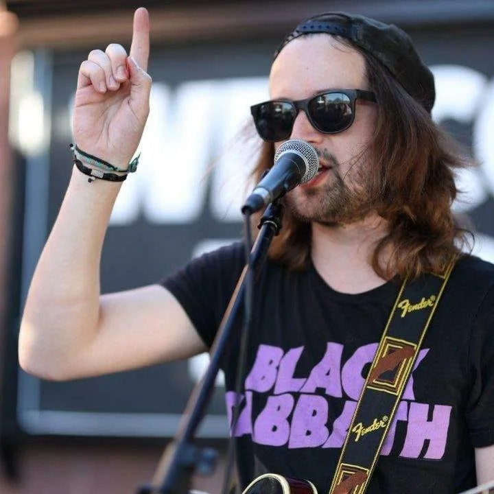 Live Music with Ryan Massey