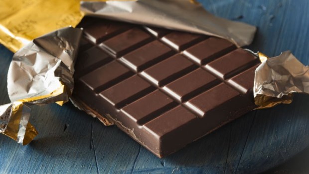 巧克力糖對石頭