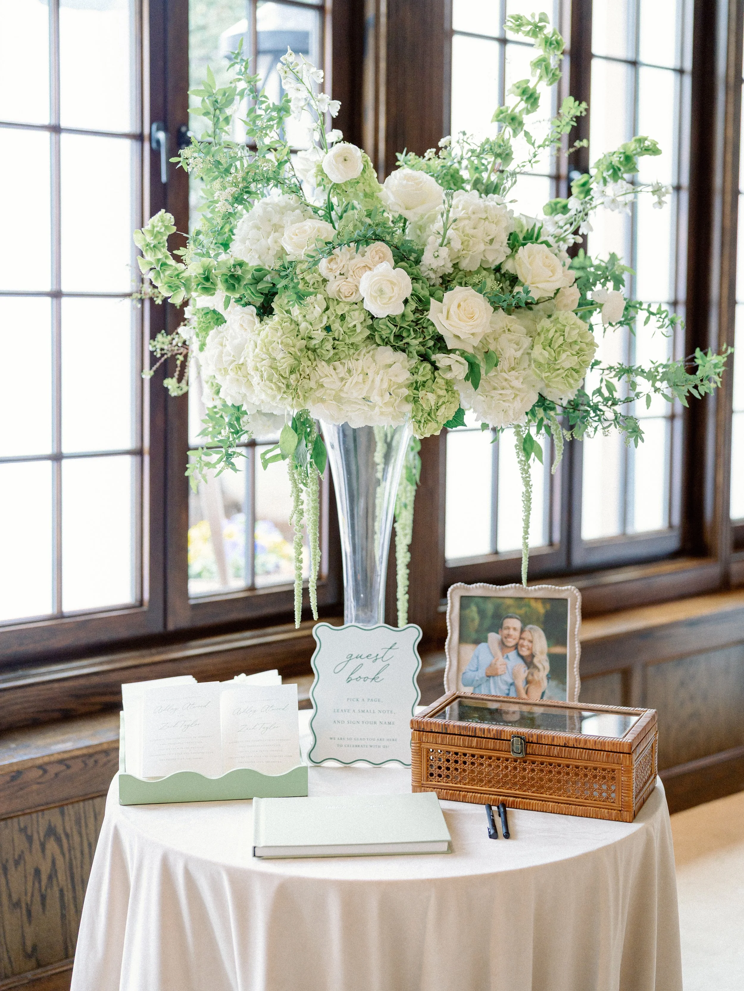 AxZ_WEDDING-755.jpg