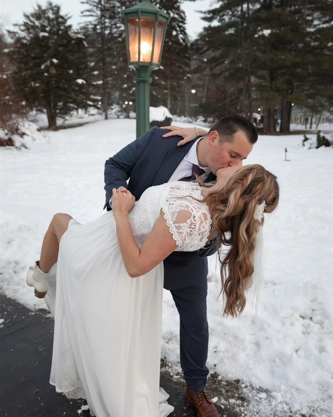 &quot;Oh, kiss me, beneath the milky twilight. Lead me out on the moonlit floor.&quot;

#newenglandwedding #newenglandweddingphotographer #newhampshire #newhampshirewedding #newhampshireelopement #elopementphotographer #newhampshirelife #bride #brida