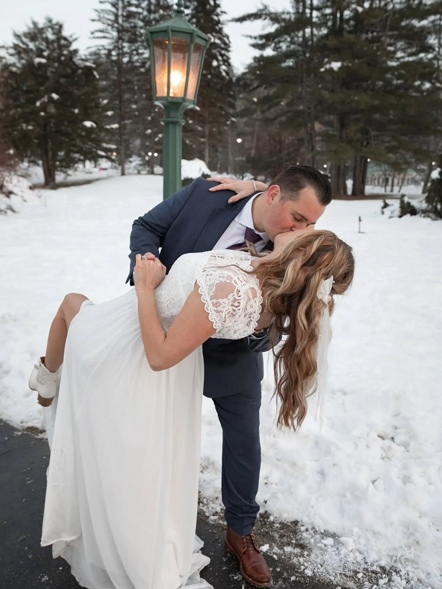 Happy holidays to everyone! I hope it is a wonderful and happy time for all. 🥰