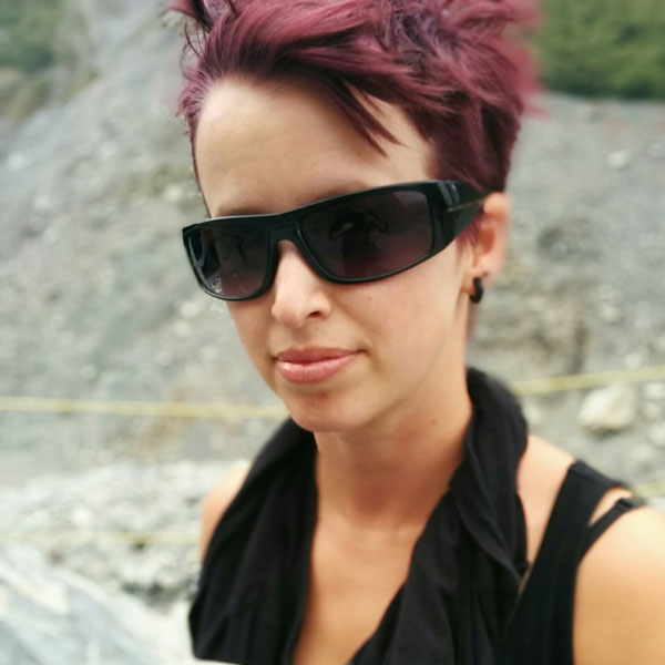 kellybio-web.jpg