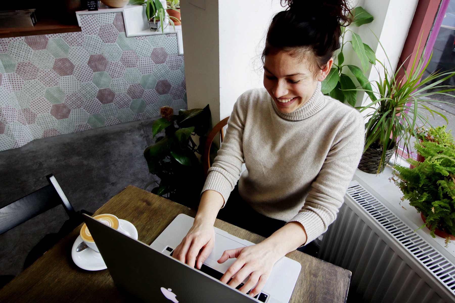 web+design+for+wellness+entrepreneurs+squarespace.jpg