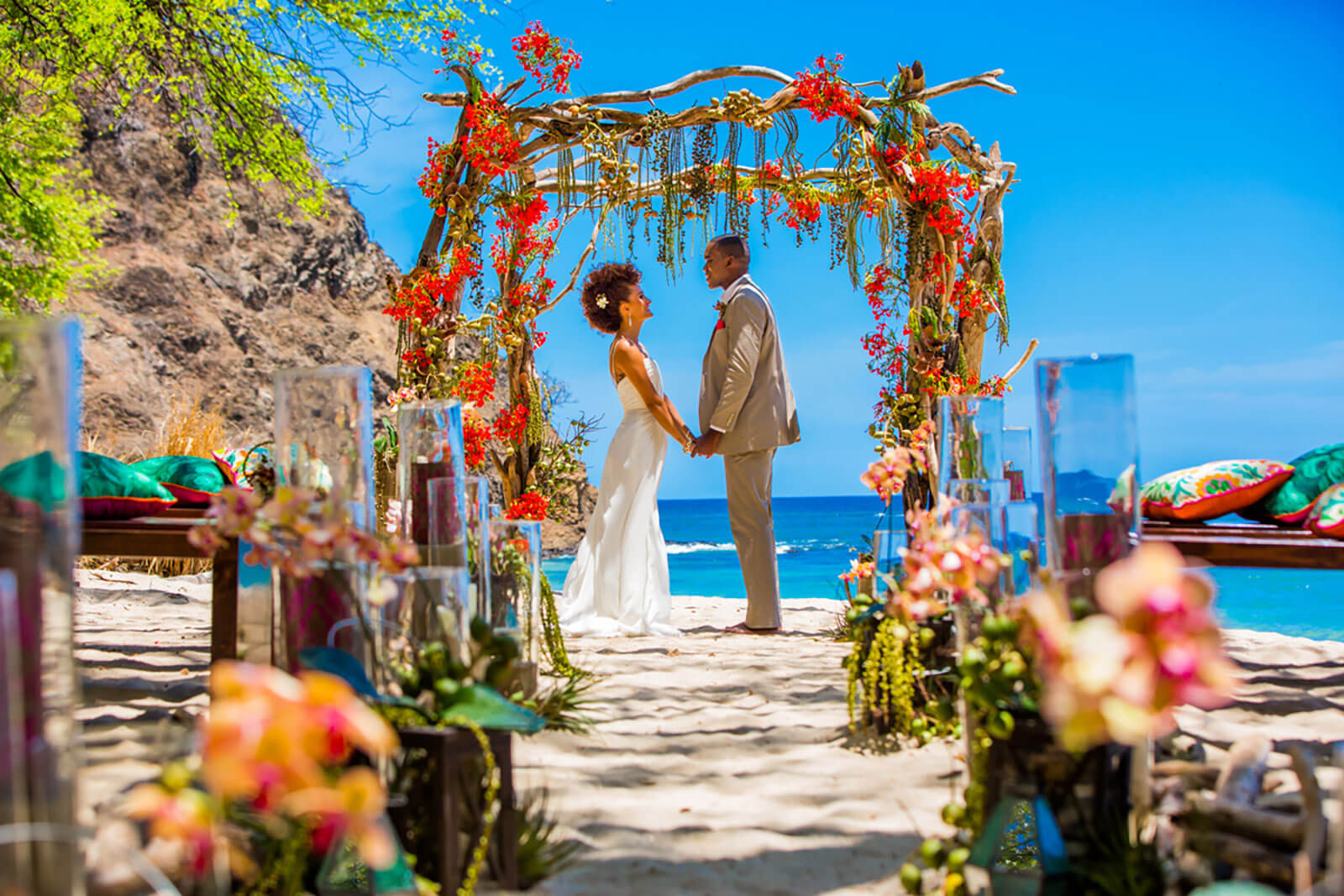 bridefriends-guide-to-destination-weddings-podcast-black-destination-bride-blackdesti-tropical-occassions-aimee-monihan-costa-rica-wedding-planner-episode-15-1.jpg