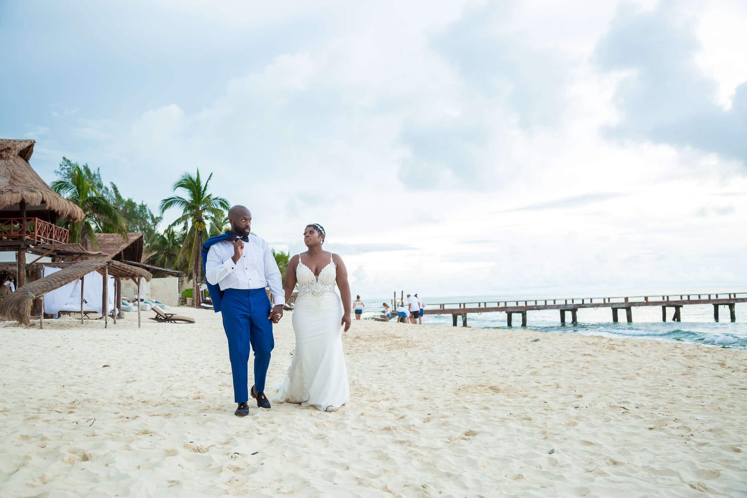 tashima-how-to-plan-a-destination-wedding-in-playa-del-carmen-mexico-azul-fives-beach-resort-black-destination-bride-desti-tv-desti-guide-to-destination-weddings-2020-couple1.jpg