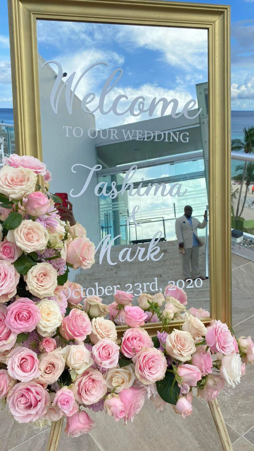 tashima-how-to-plan-a-destination-wedding-in-playa-del-carmen-mexico-azul-fives-beach-resort-black-destination-bride-desti-tv-desti-guide-to-destination-weddings-2020-mirror-welcome-sign.JPG