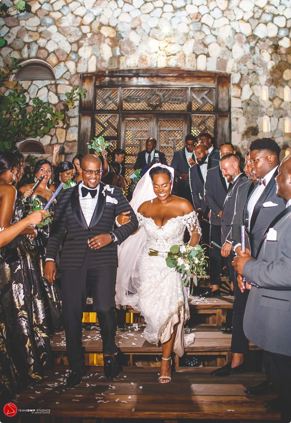 alstons-how-to-plan-a-destination-wedding-in-negril-jamaica-pattoo-castle-black-destination-bride-desti-tv-desti-guide-to-destination-weddings-desticouple-2021-0068.jpg