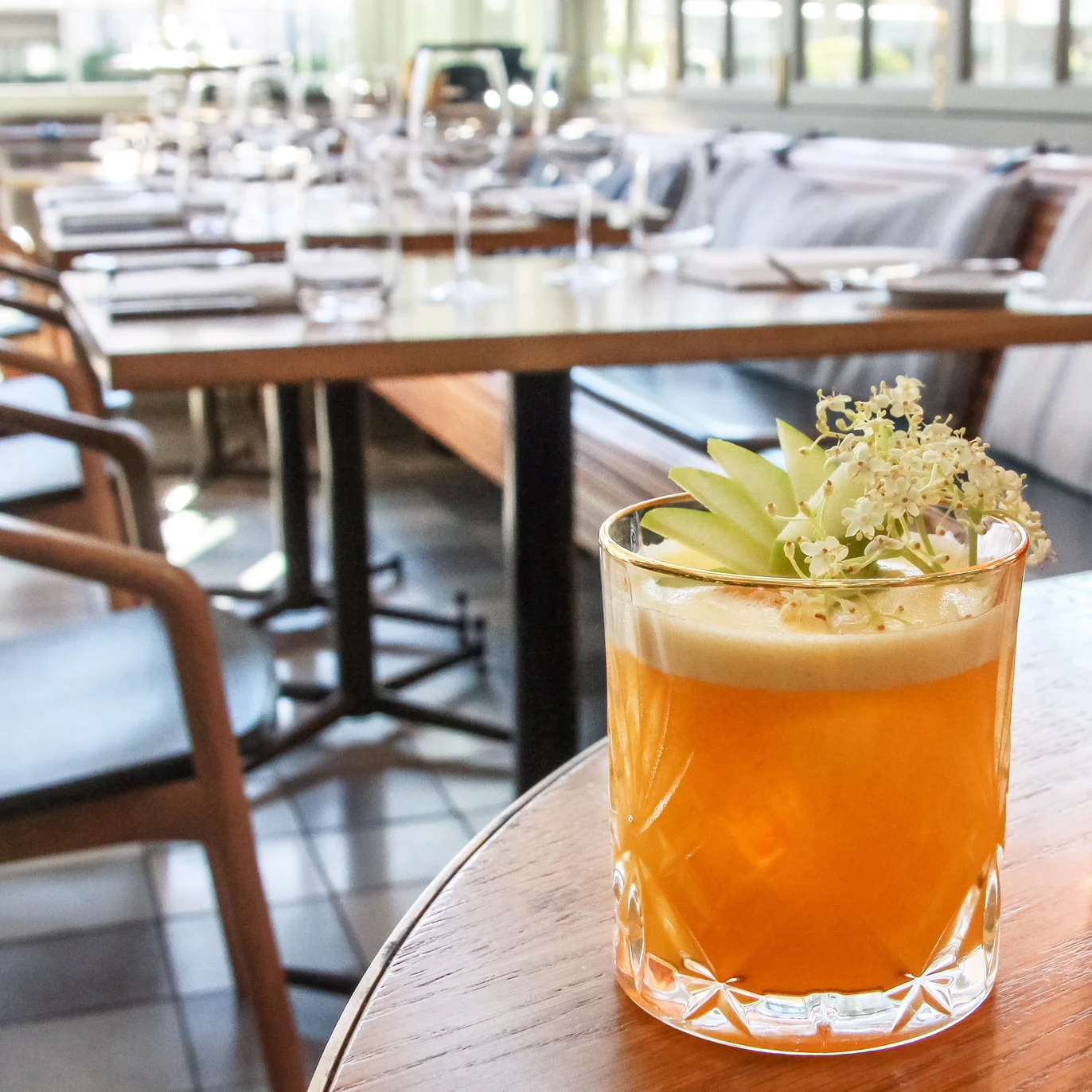 This unique citrus cocktail using our Coconut Oil is oh so delicious! 45ml Governors Estate Coconut Oil washed Cachaca 20ml Cassava Root & Nut Orgeat 30ml Papaya 15ml Fresh Citrus Blend Aquafaba Credit: @cocktailsbykurtis 