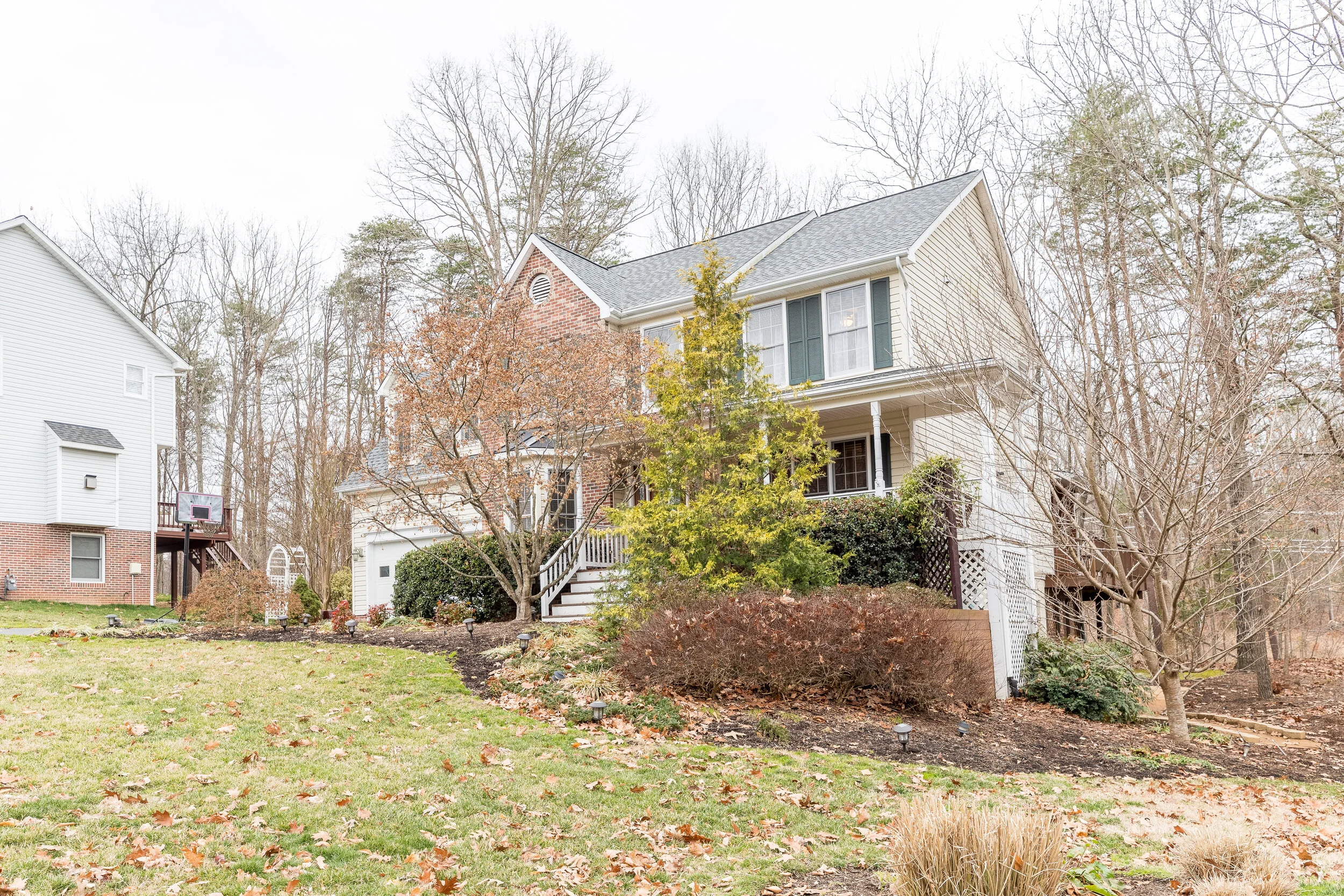 9805 Fendale Dr-2.JPG