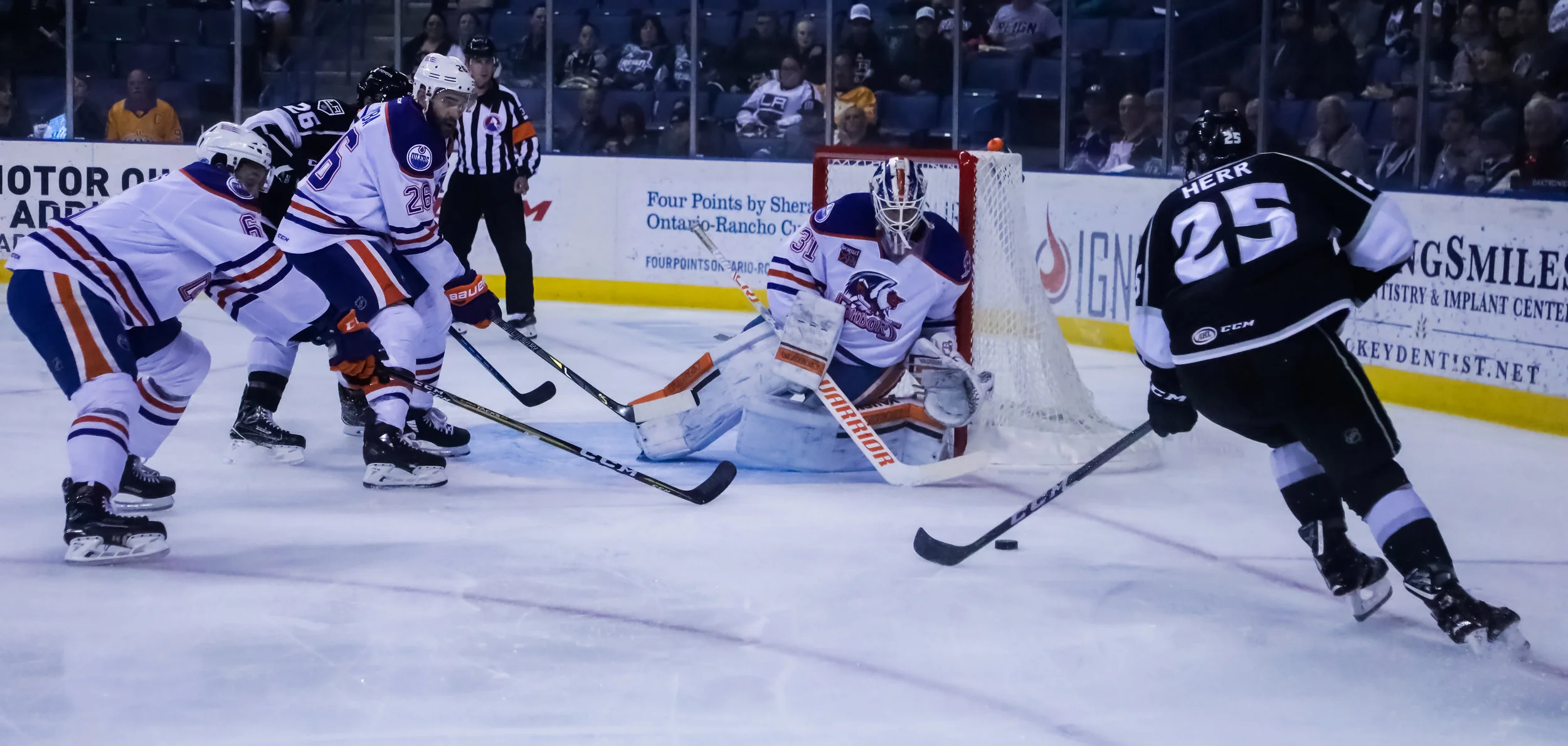 OntarioReign-BakersfieldCondors9_Watkins_03302018.jpg