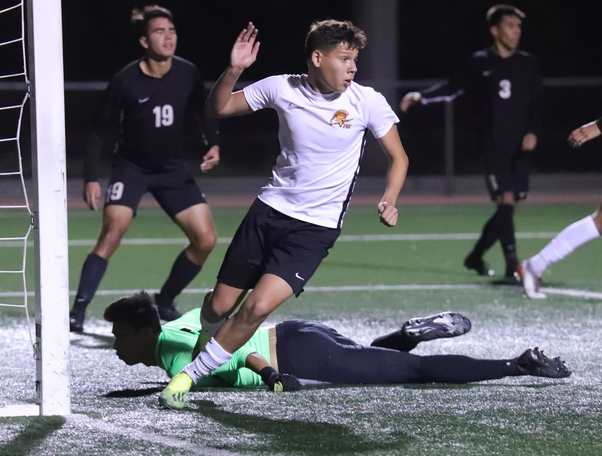 MensSoccer3_watkins_11052019.jpg