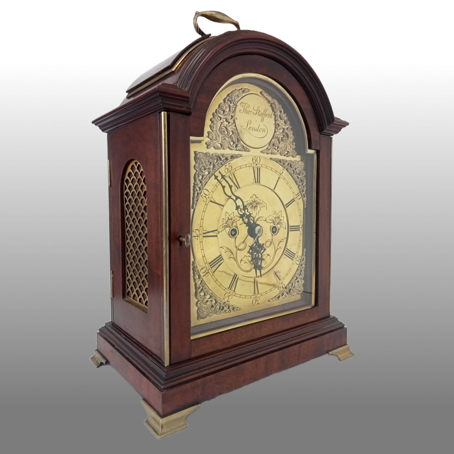englishbracketclock2.jpg