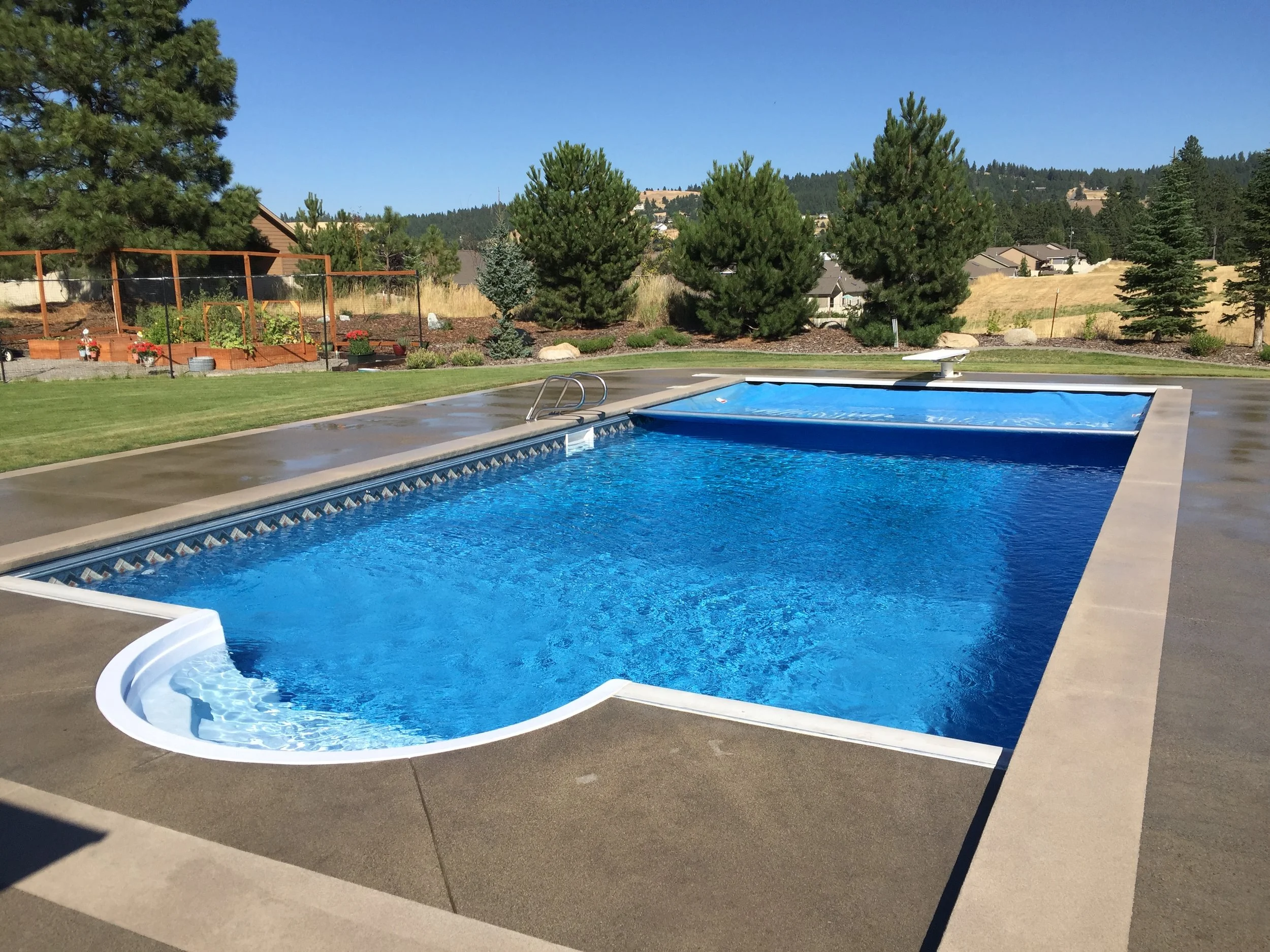 Spokane Pool Covers Blue1.JPG