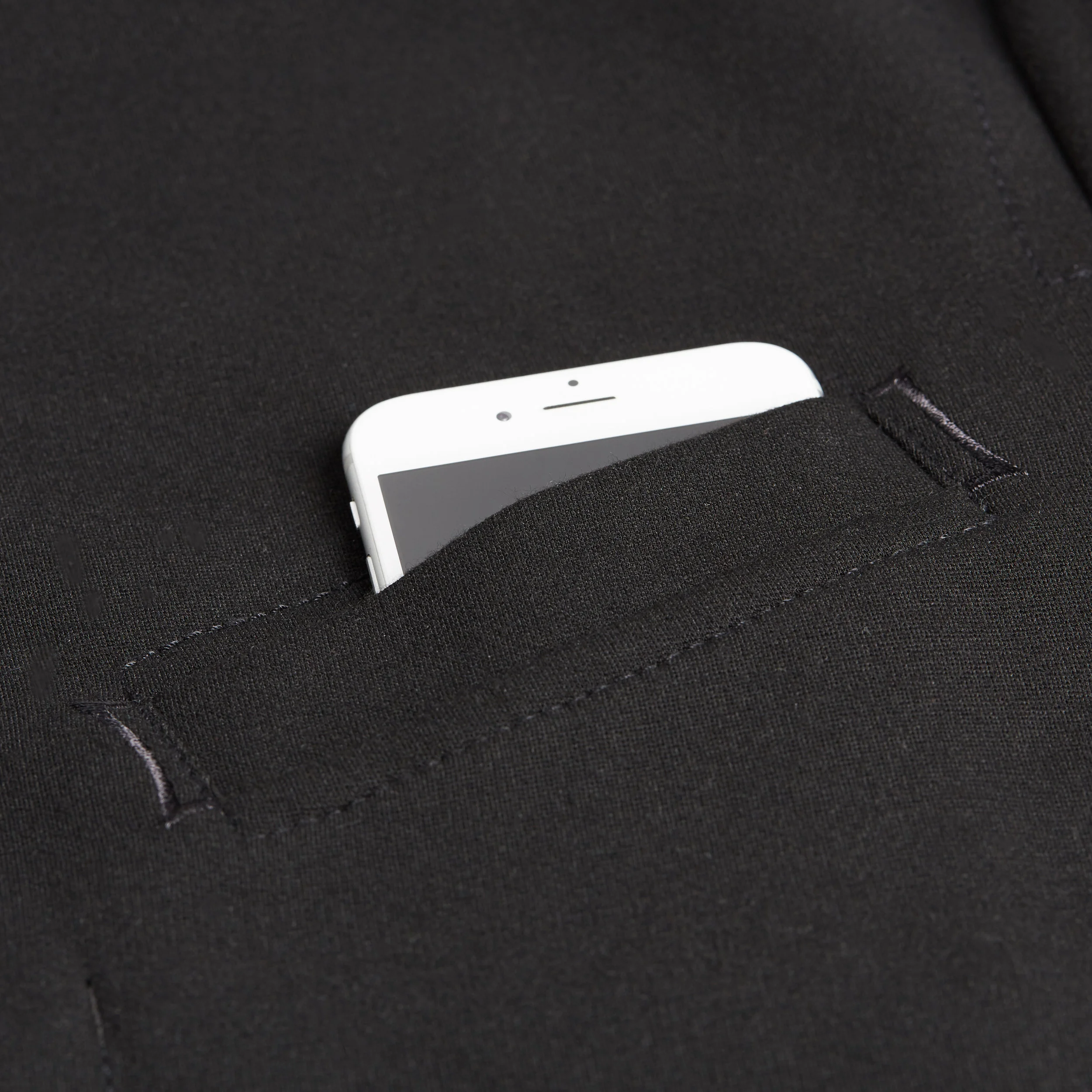 Blazer Bombers_Black_CellPhone18920.jpg