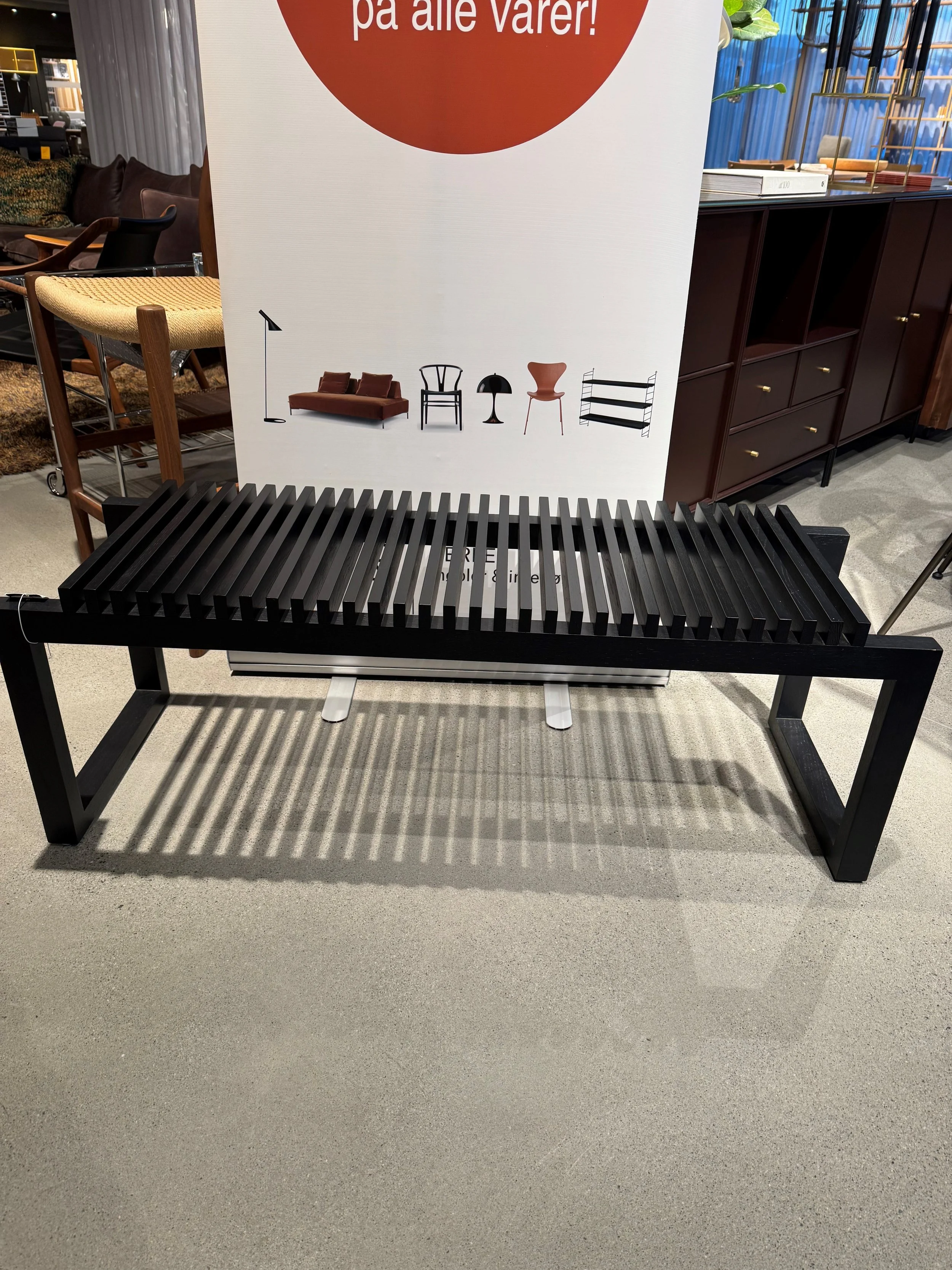 NÅ 8500,- Cutter benk svart