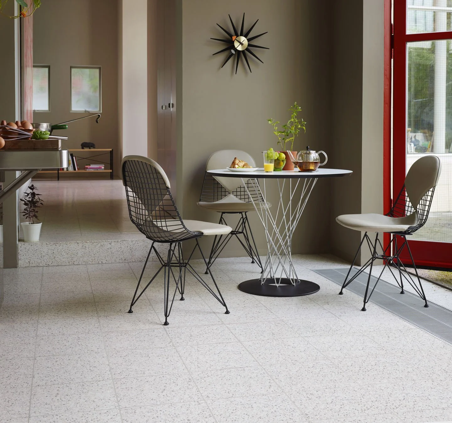 1952126_Dining Table, Wire Chair DKR_P_v_fullbleed_1440x.jpg