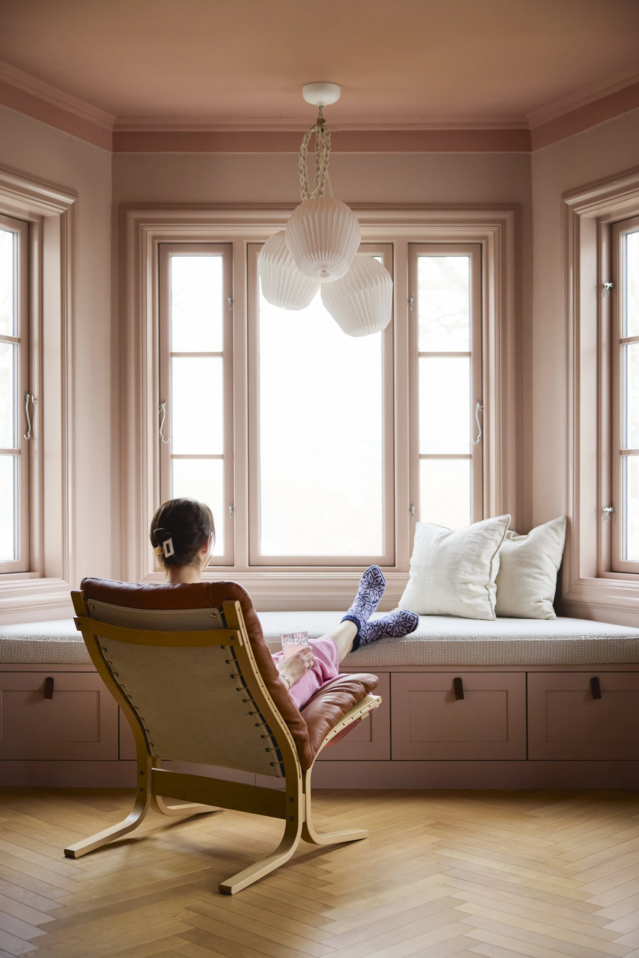 LKHjelle-Siesta-NorskSkinn_PernilleMunster_014_HiRes.jpg