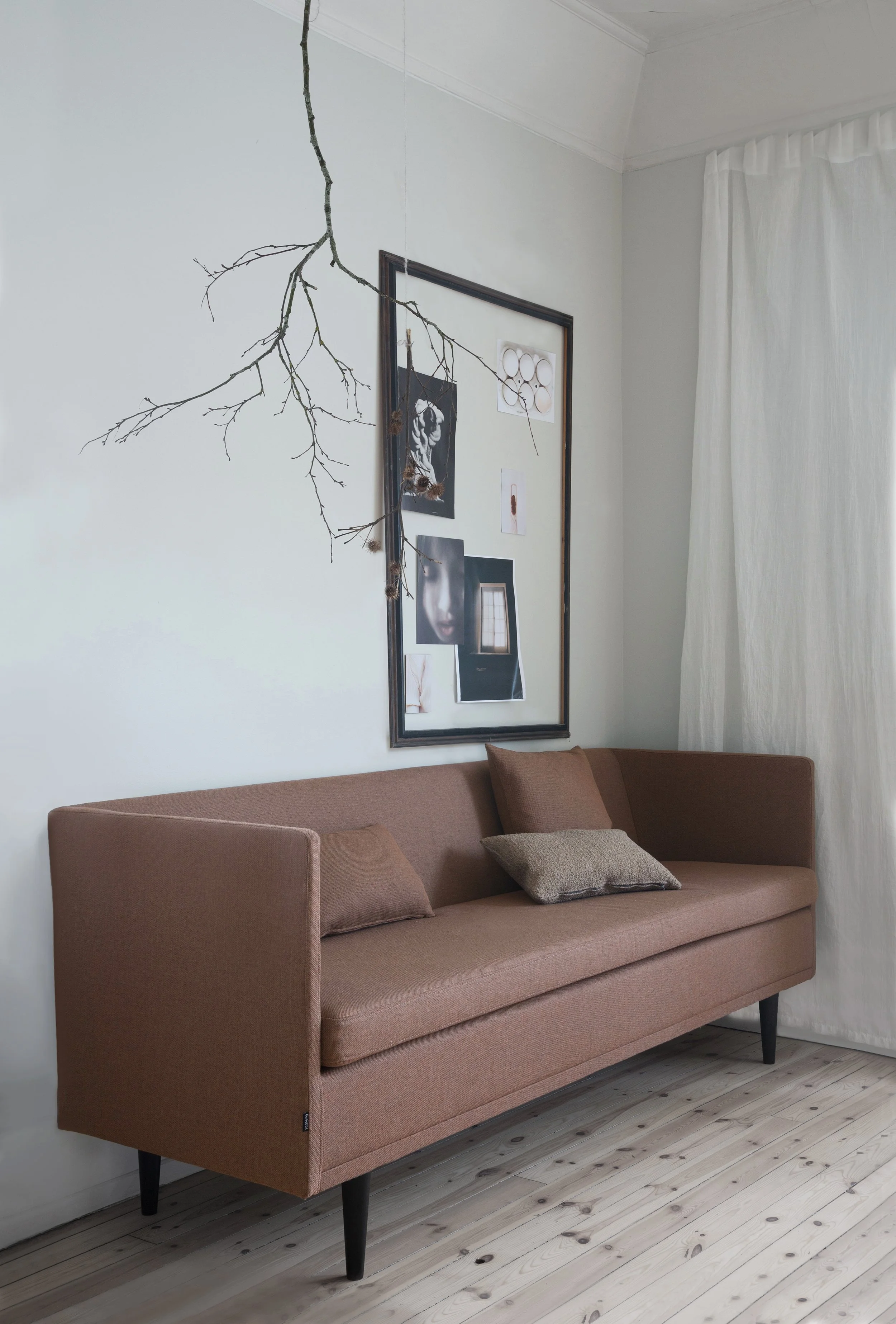 S_DiningSofa-Mingle-72-ReWool-378-02.jpg
