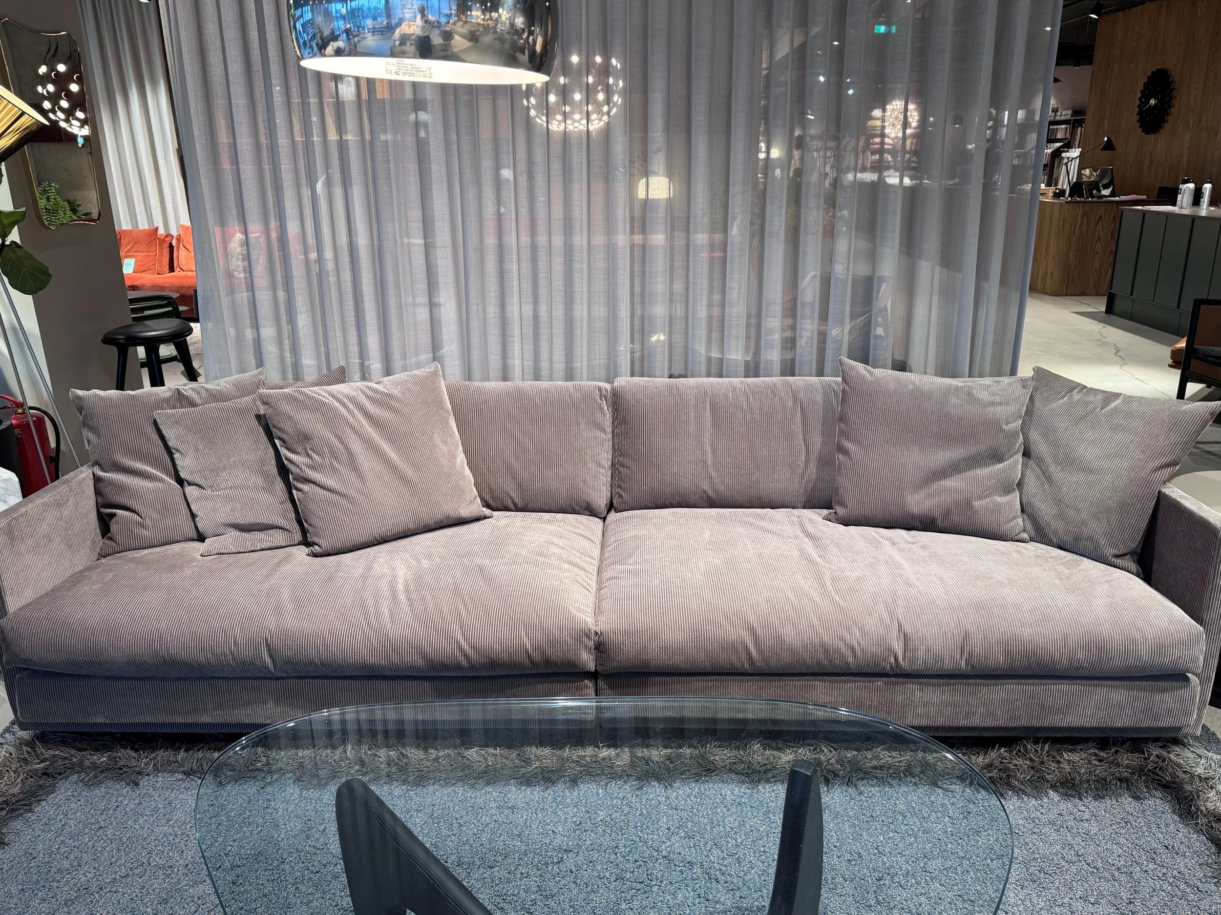 SOLGT Great Ash sofa