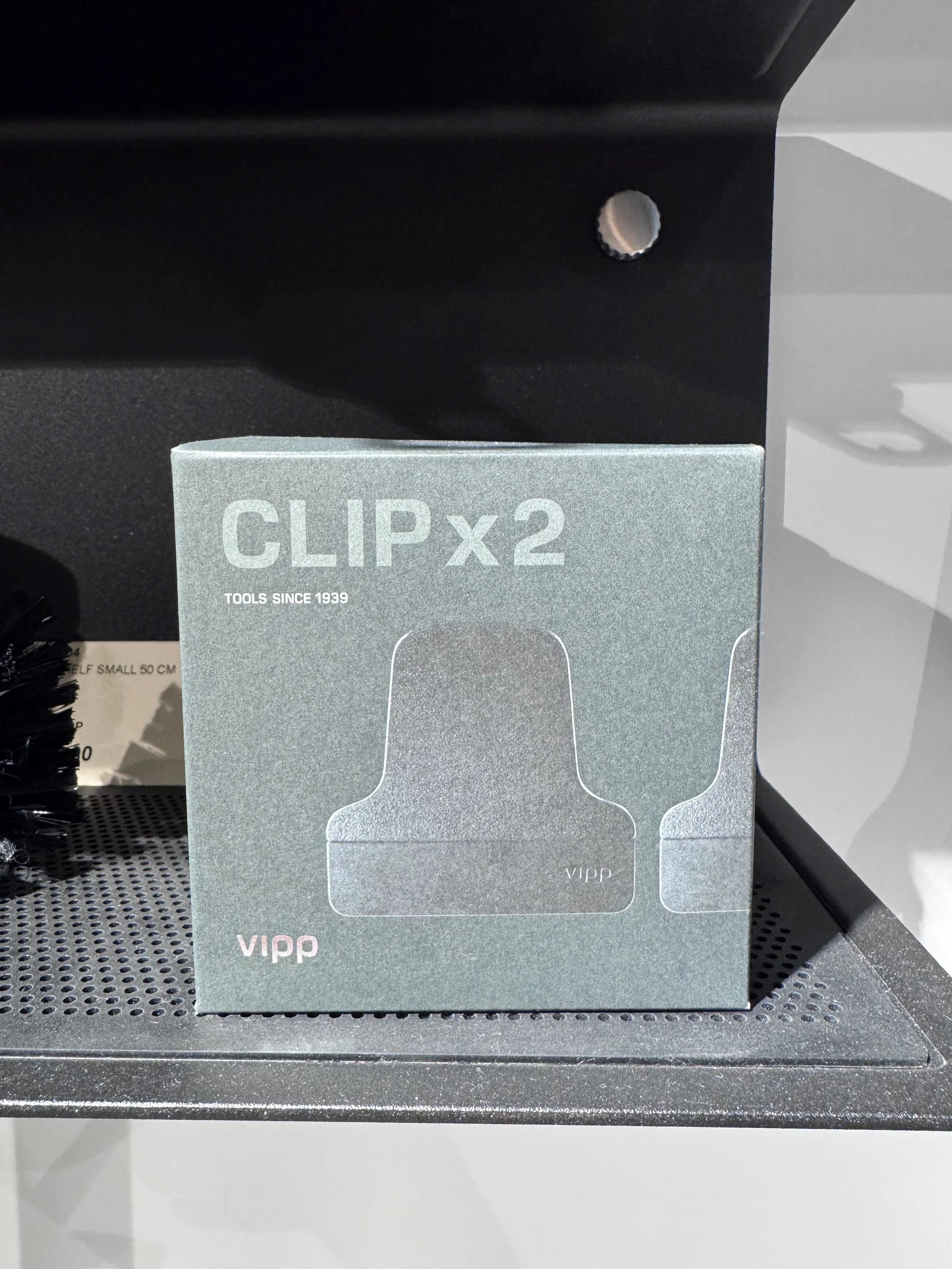 NÅ: 250,- Vipp267 Clip 2pcs.