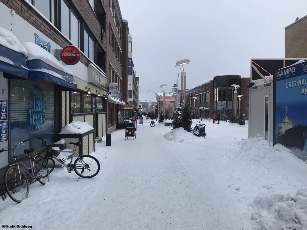 أحد ممرات المدينة