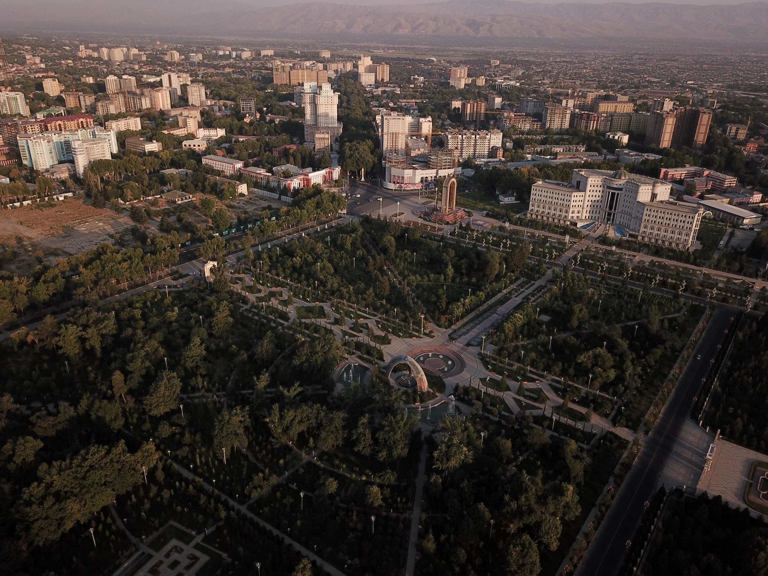 دوشنبه، الأحد الثاني