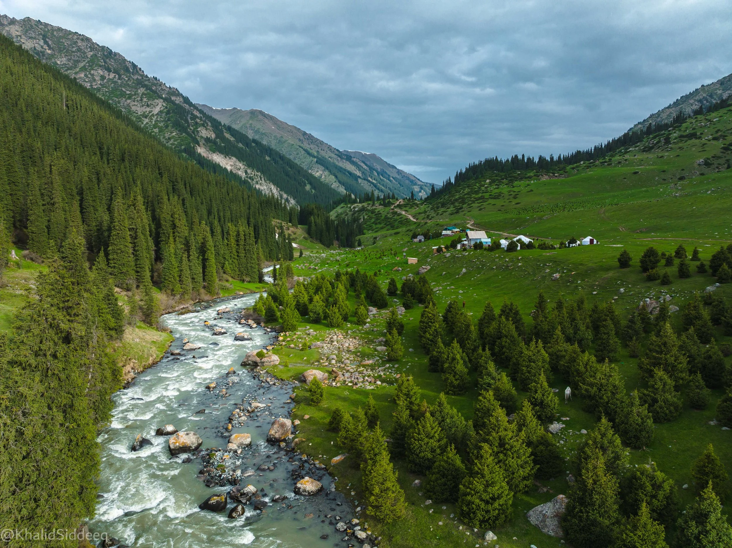 قيرغيزستان - Kyrgyzstan 