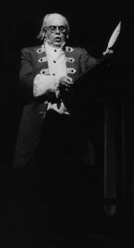  John Duykers als Benjamin Franklin