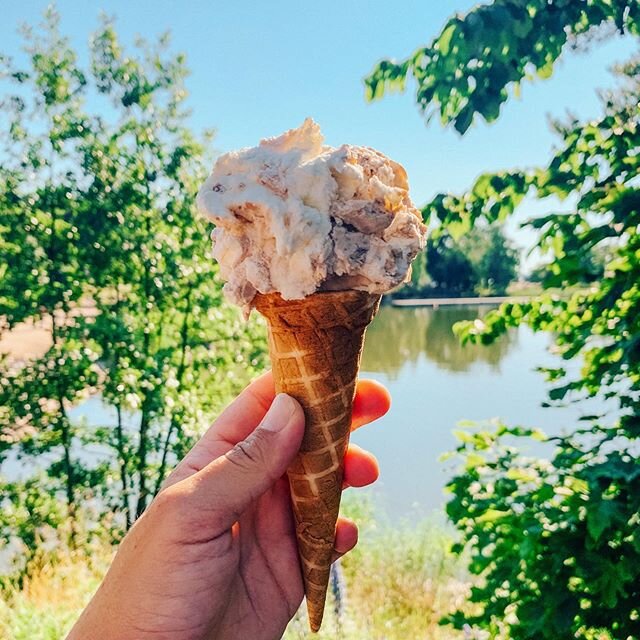 Despite being one of the world&rsquo;s coldest countries, Finland has the highest consumption of ice cream per capita in Europe &amp; 4th highest in the world. I feel is it now my duty to participate and contribute to these stats 🍦