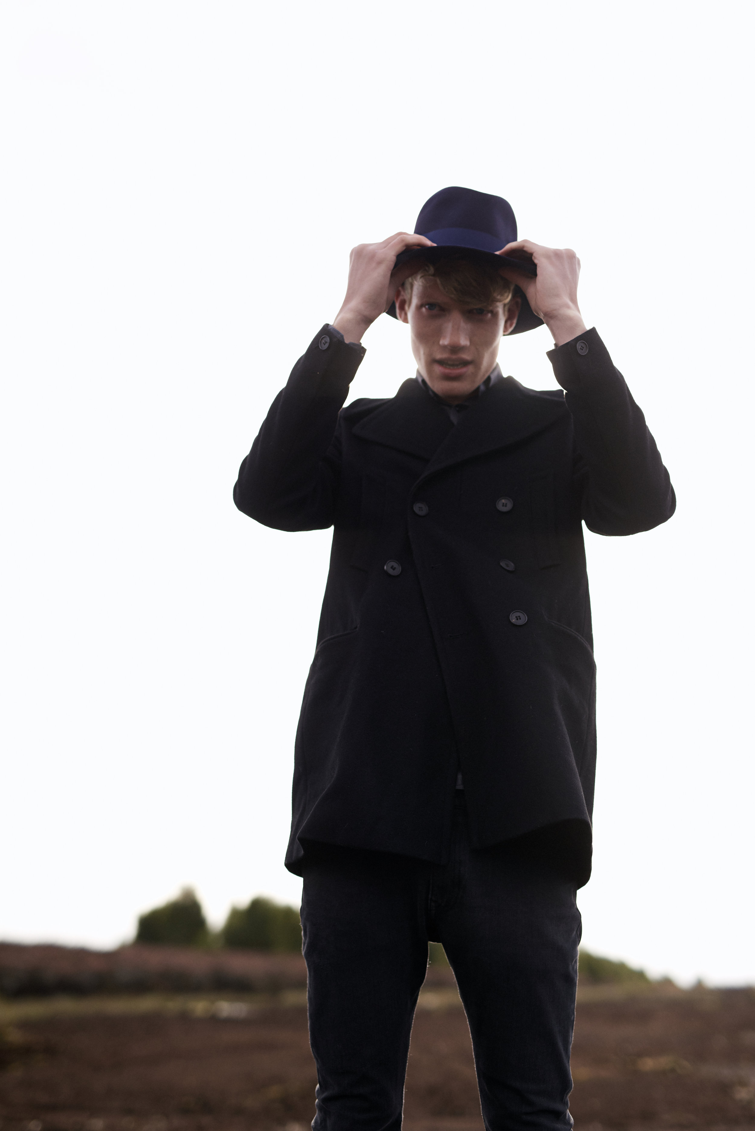 Mundus navy hat