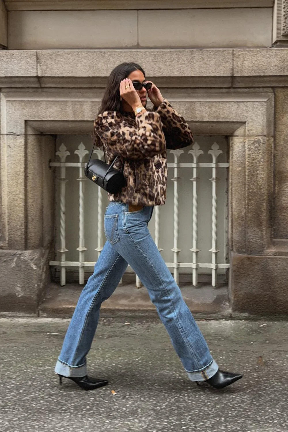 @jessideoliveira in House of Sunny Collarless Leopard Jacket