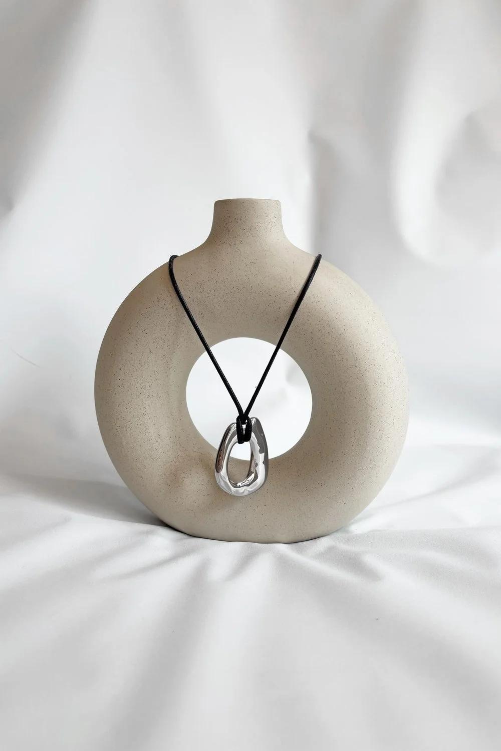 Metal Pendant Necklace