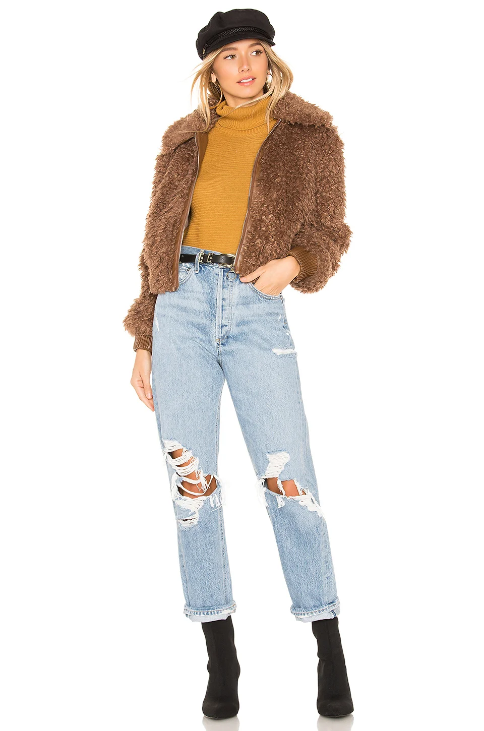 ASTR the Label Phoenix Teddy Bear Jacket - Mocha