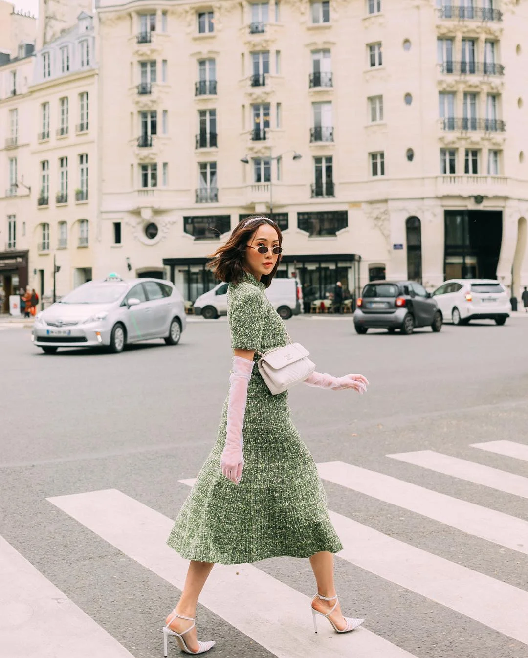 @chrisellelim in Le Specs Love Train Oval Micro Sunglasses - Bright Gold