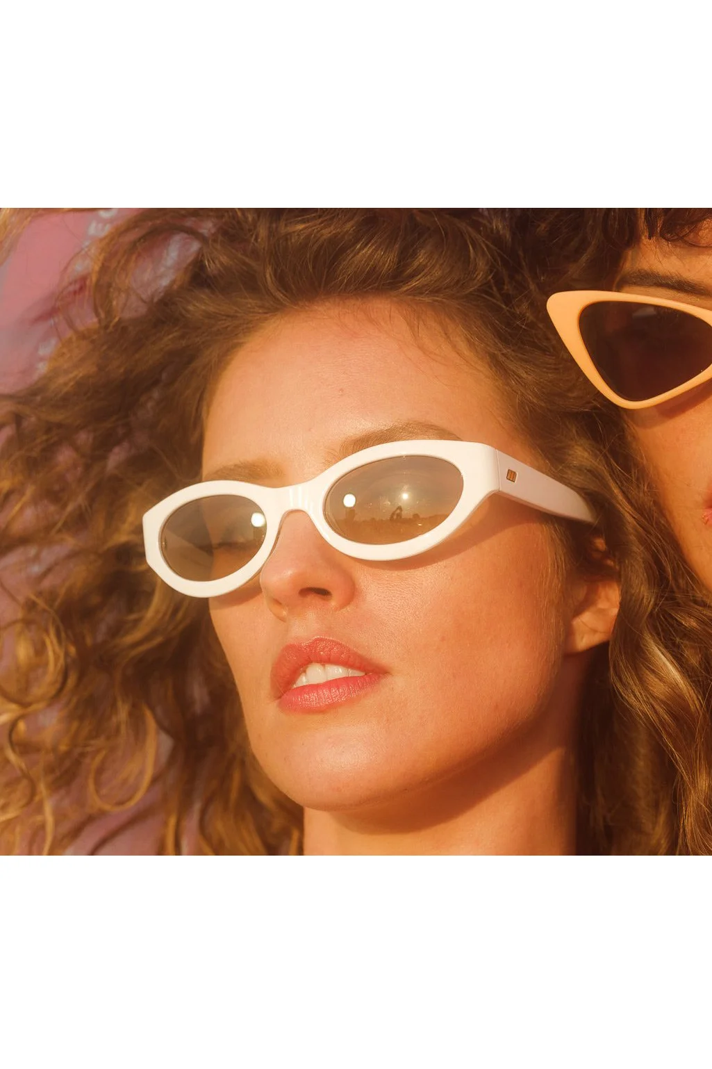 Le Specs Body Bumpin Sunglasses - White