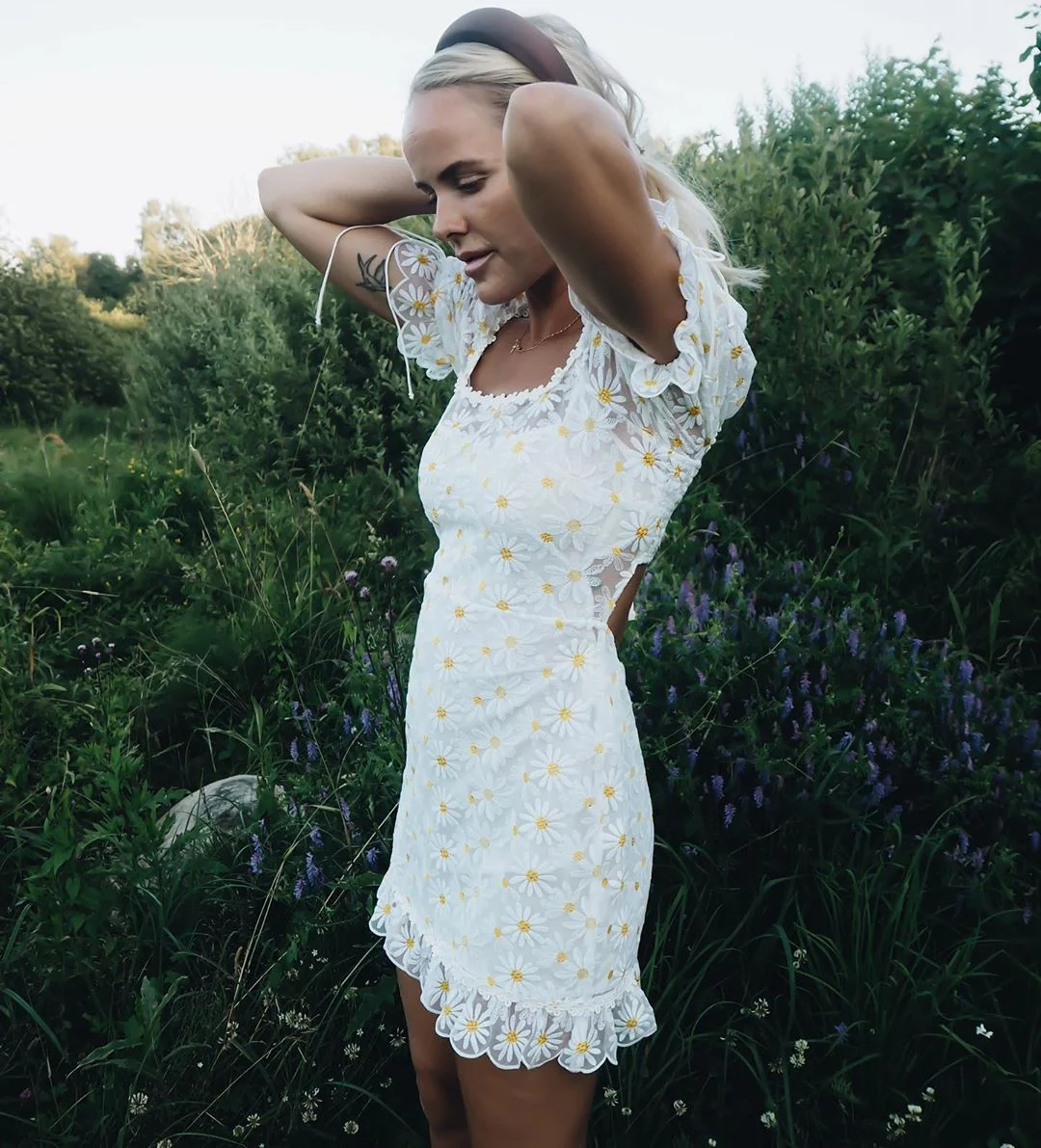 @tildabjarsmyr in For Love & Lemons Brulee Daisy Mini Dress