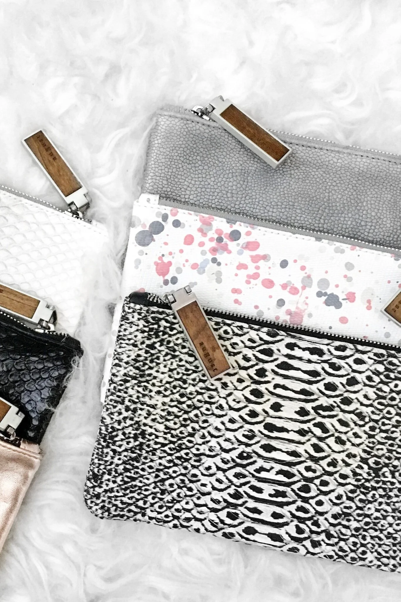 August The Maiori Pouch
