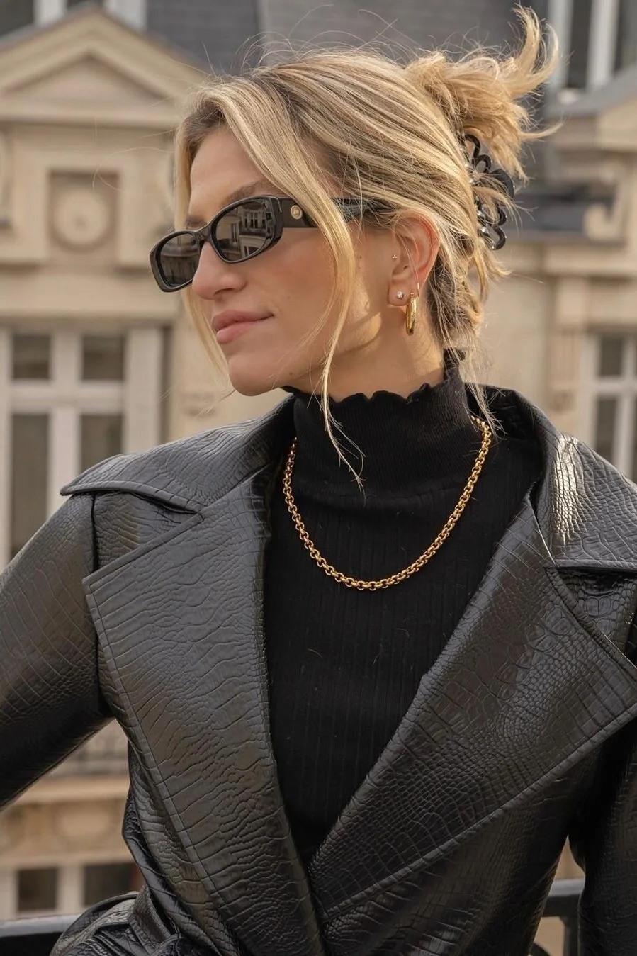 Le Specs Unreal Sunglasses - Black — IMWIM