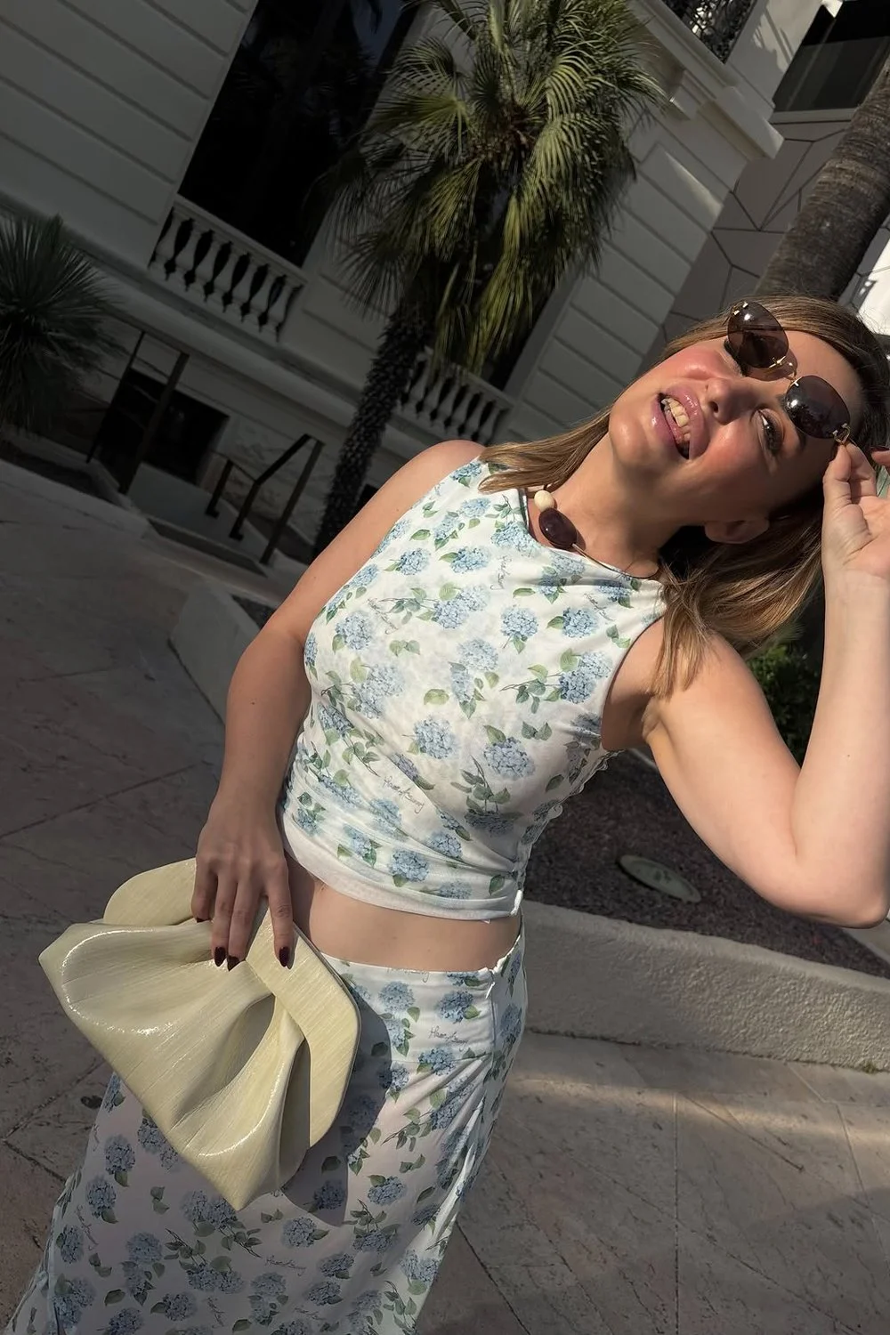 @carolinaogliaro in House of Sunny Hydrangea Asymmetric Mesh Skirt