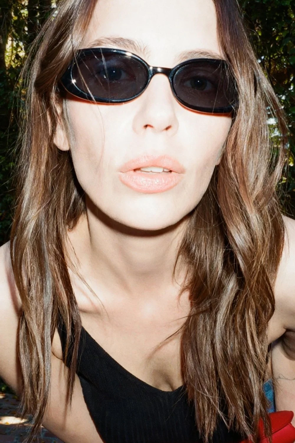 Ashley Benson in Le Specs Outta Love Sunglasses - Black