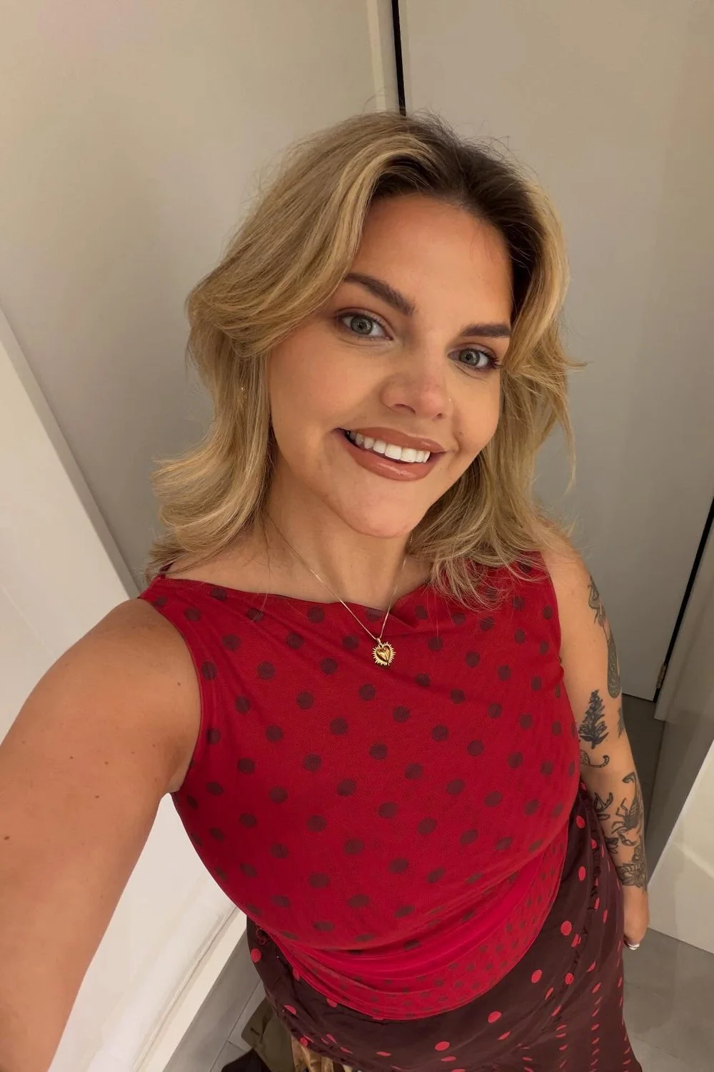 @libsfaulk in House of Sunny Double Layer Polka Dot Mesh Vest