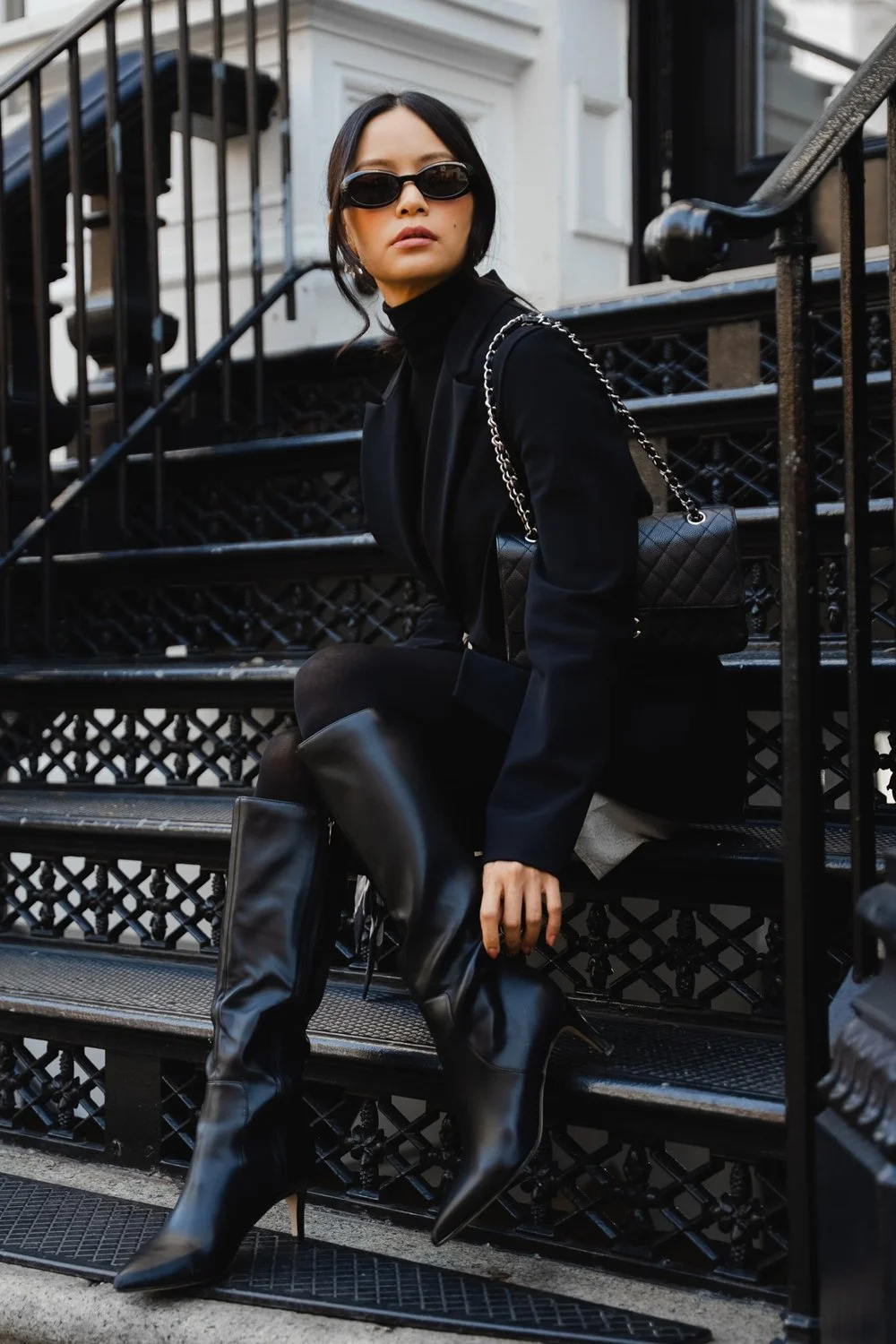 @yukibomb in Le Specs Work It Sunglasses - Black