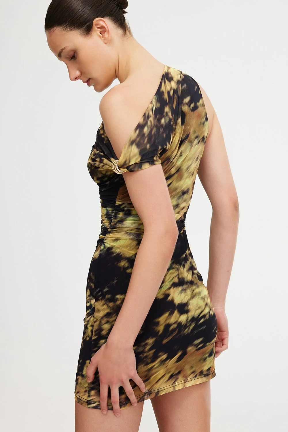 IMWIM - Home to the world's most-coveted designer apparel, bags, shoes, and sunglasses IMWIM - Home to the world's most-coveted designer apparel, bags, shoes, and sunglasses