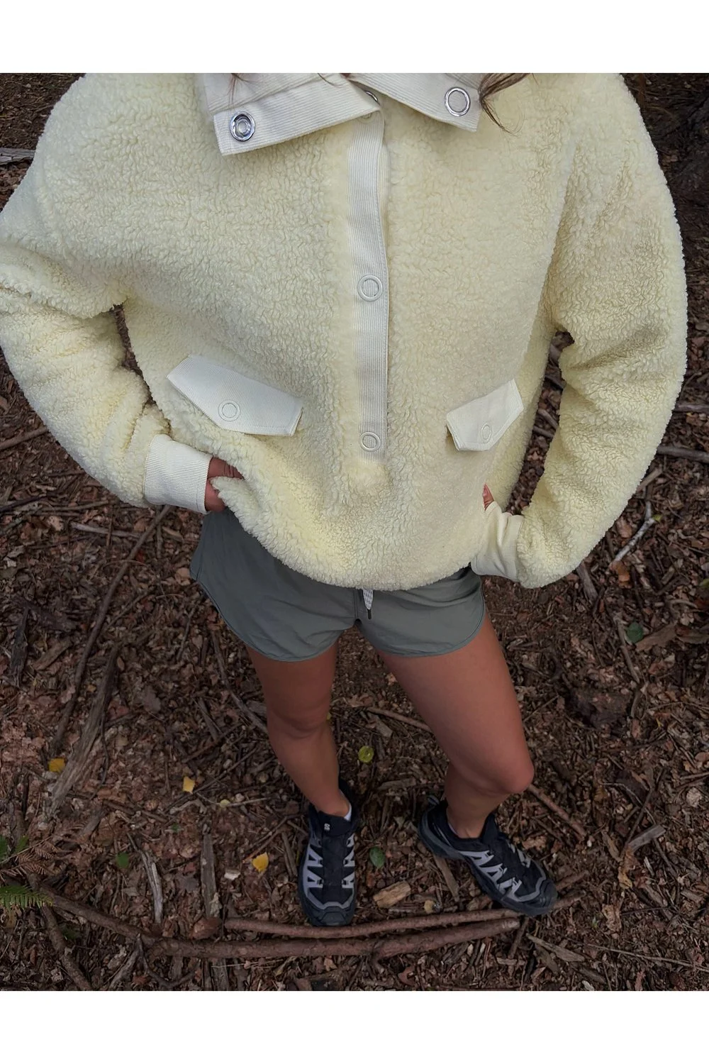 House of Sunny Teddy Pullover