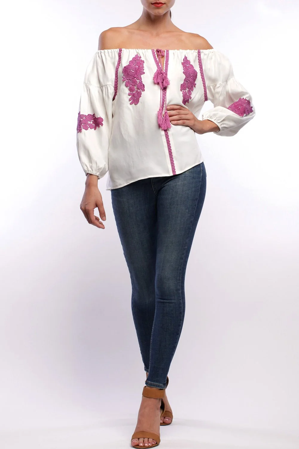 Line & Dot Alicia Embellishment Top