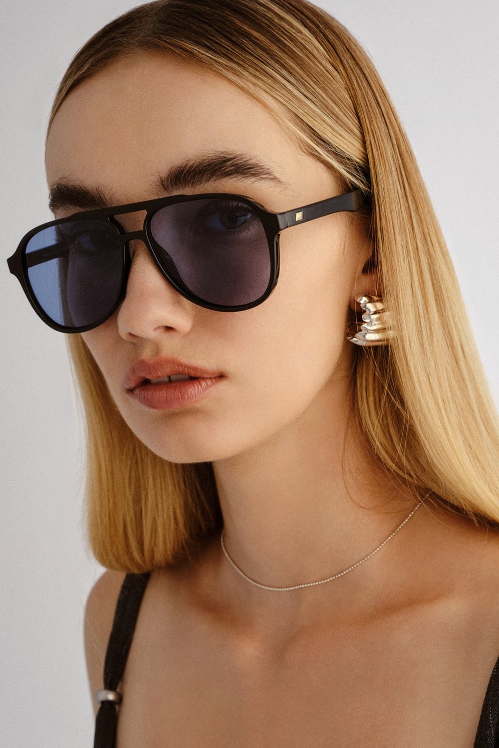 Le Specs Tragic Magic Sunglasses - Black - Navy Mono